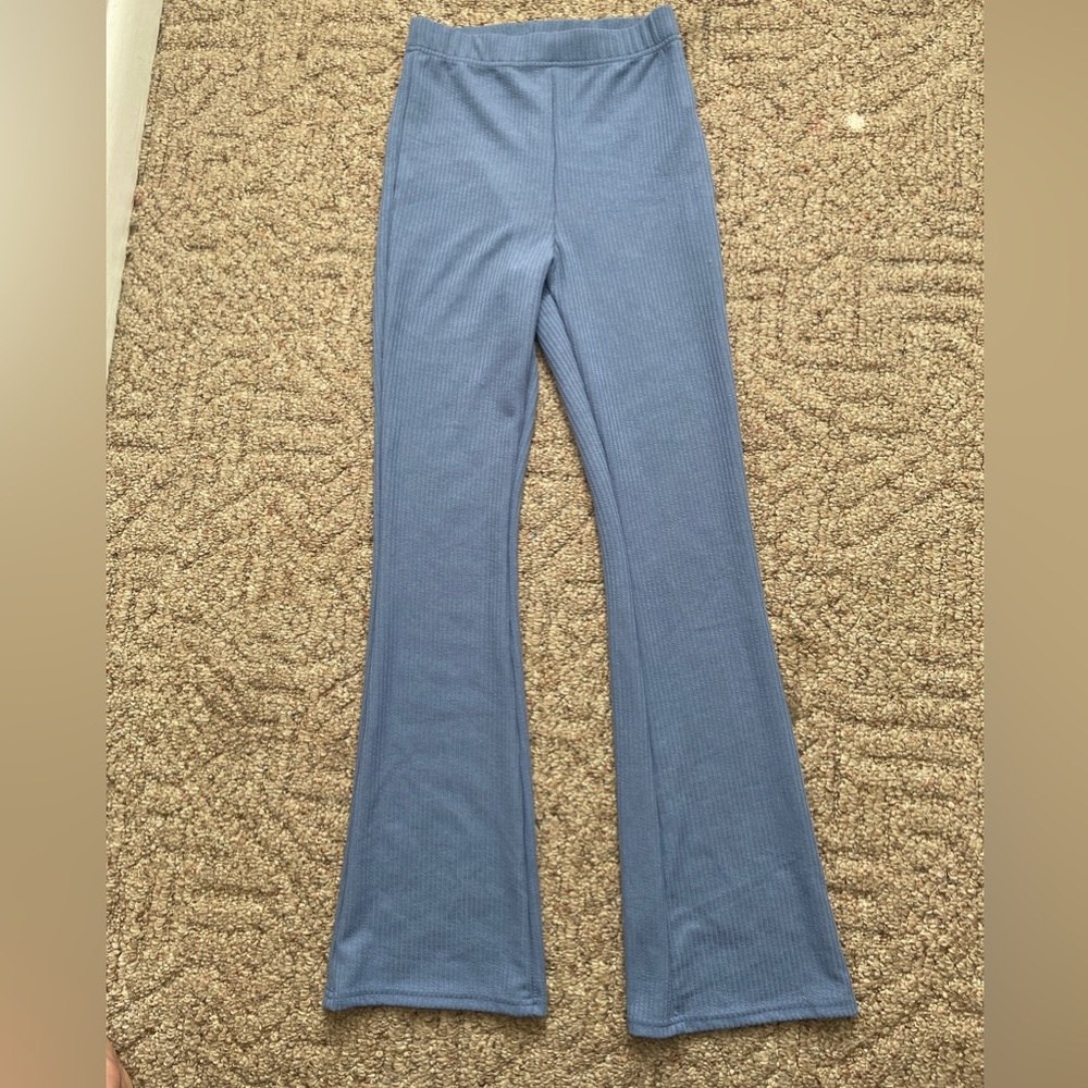 Women’s flare leggings